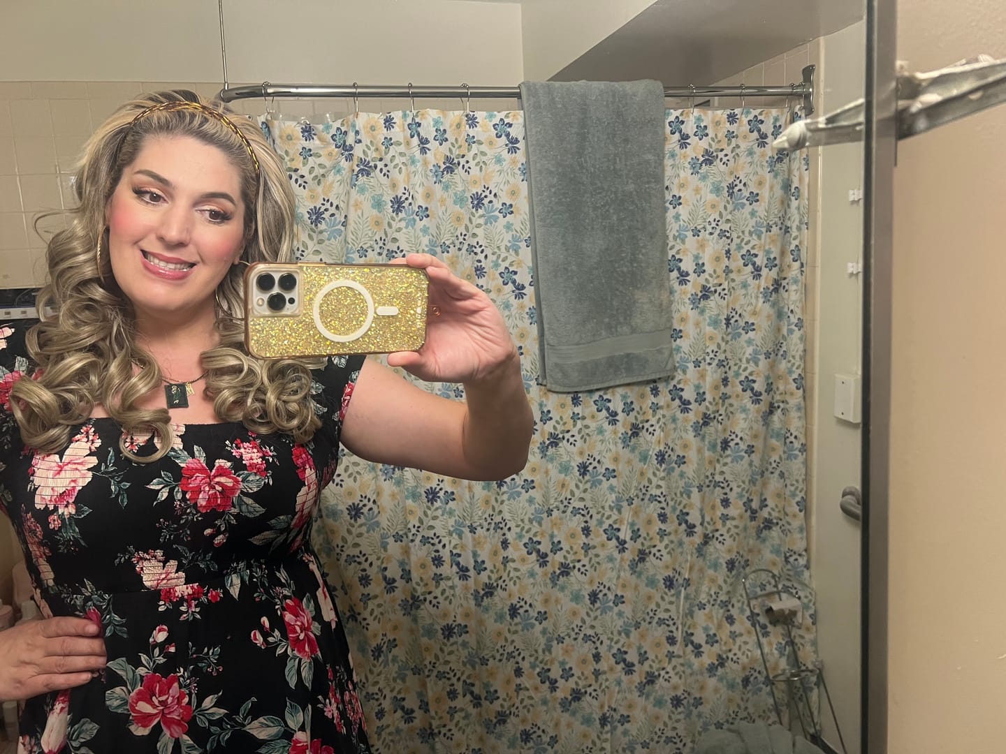 Customer photo review of Bobbi Boss NU Lace Series Glueless 13X4" Deep Lace Wig - MLF1015 SOLARA