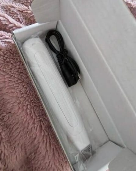 Customer photo review of Quiet Pet Trimmer — Paws, Face & Sensitive Areas