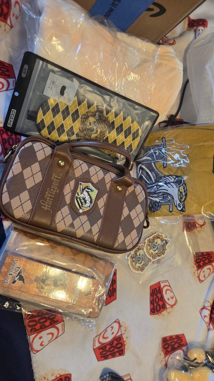 Customer photo review of Luxury HP Mystery Capsule