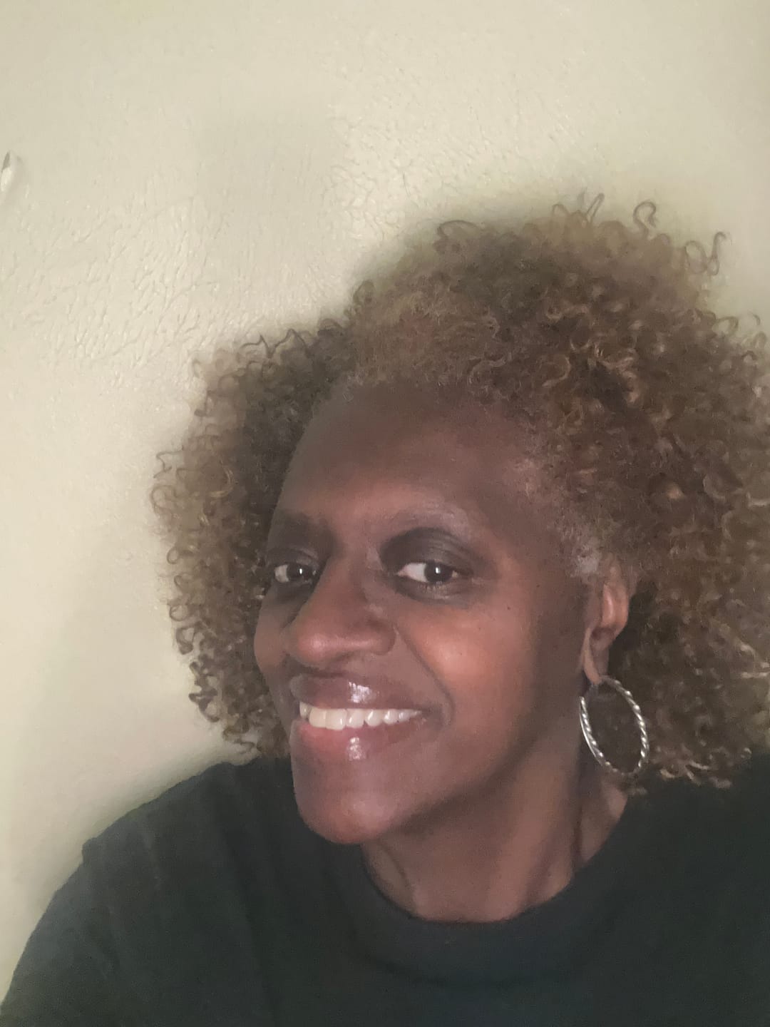 Customer photo review of Outre  Quick Weave Half Wig - SABLE