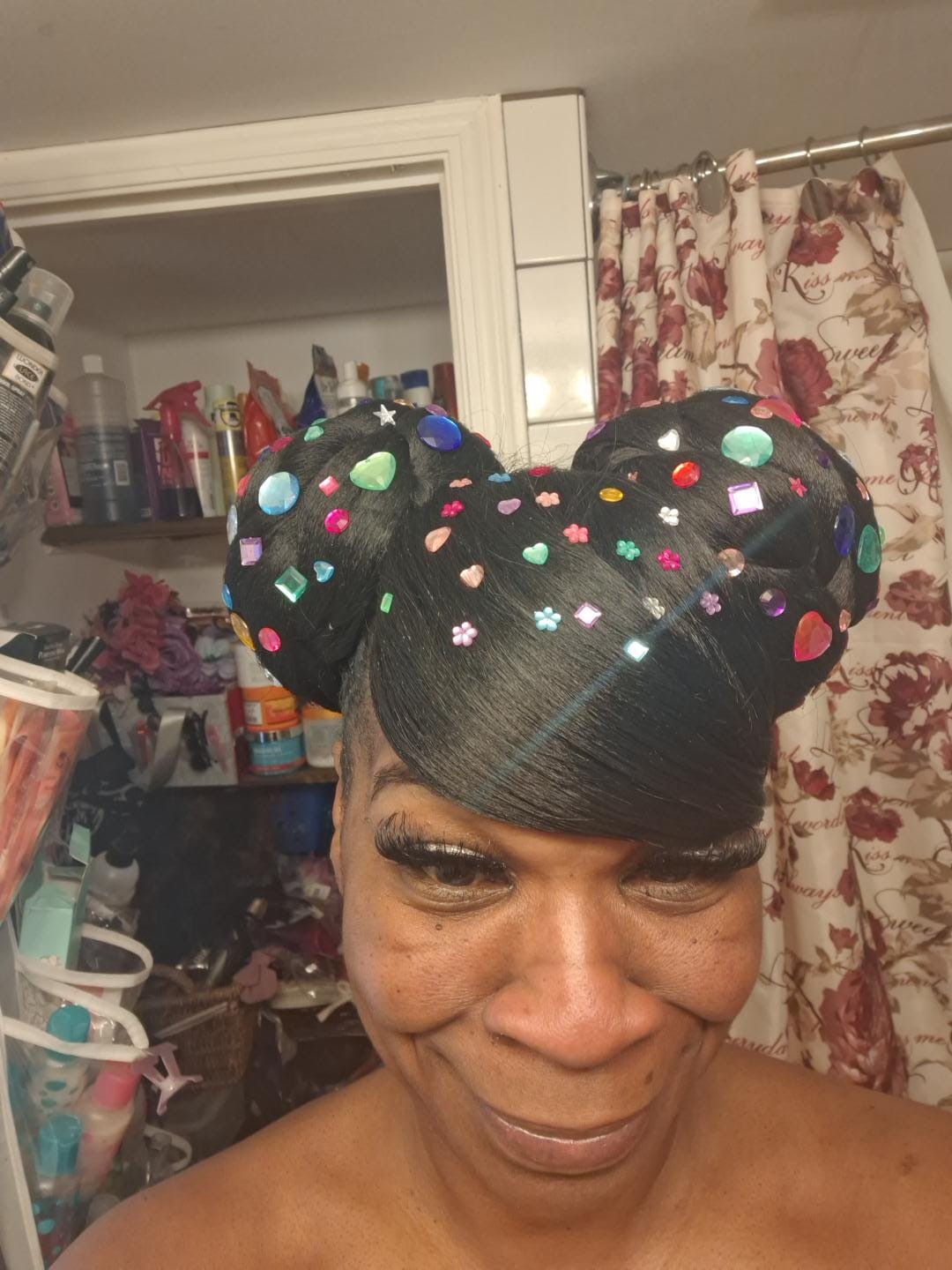Customer photo review of Mayde Beauty Faux Bang - FLIP SIDE BANG