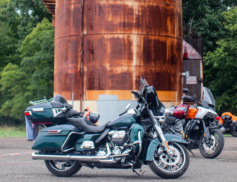 Customer photo review of Low Profile Reversible DOT Polo Helmet / Gloss Black