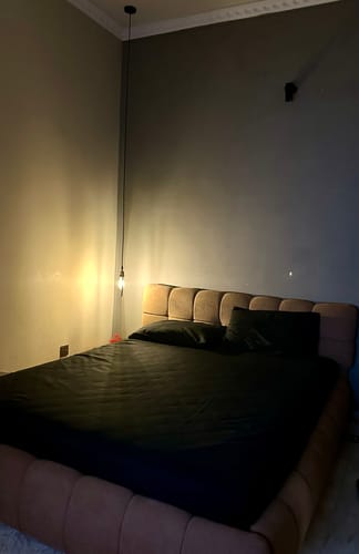 Customer photo review of Imperial Black-Bed Sheet Set (Luxury)
