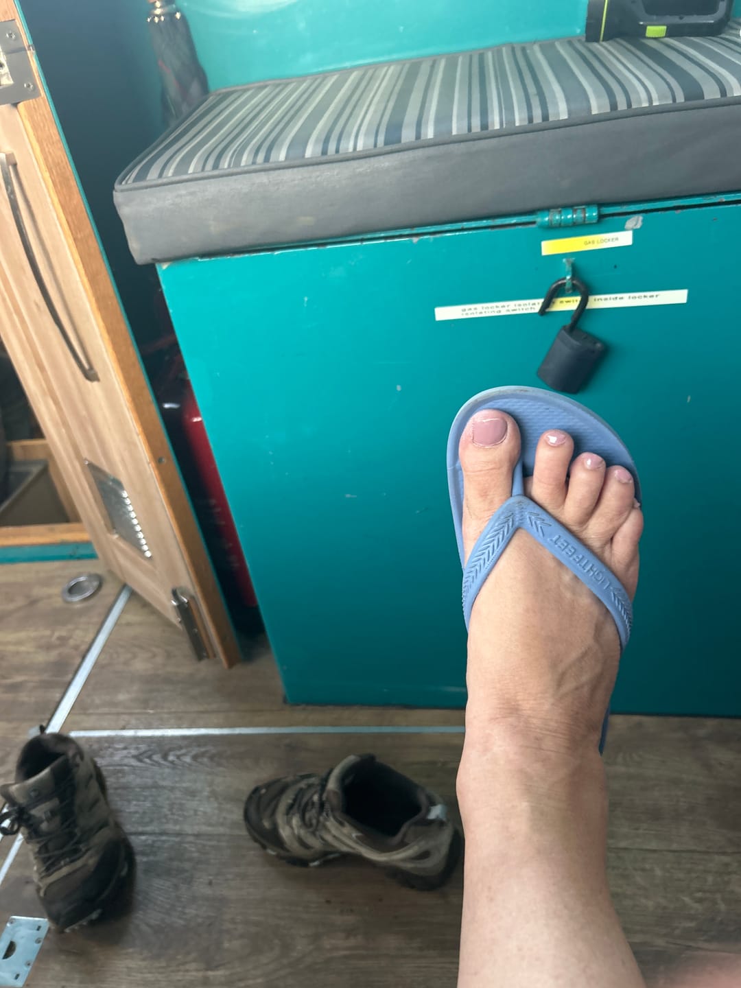 Customer photo review of White - Arch Support Flip Flops