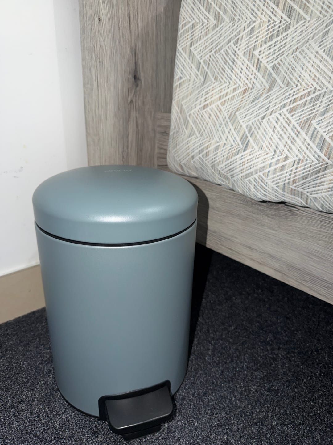 Customer photo review of Light Green Pedal Bin JH-8854-GRN