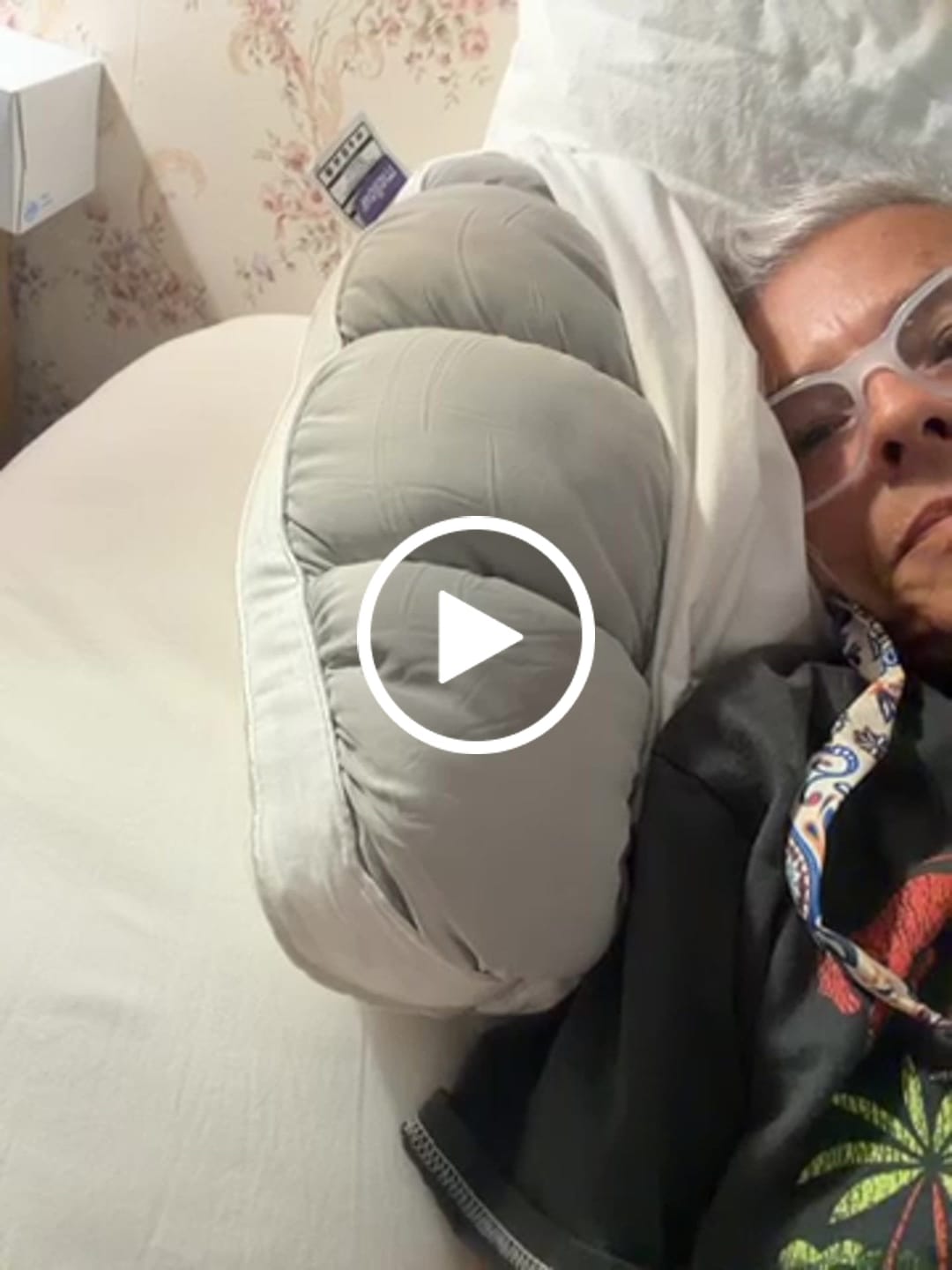 Customer video review of Puff Pillow