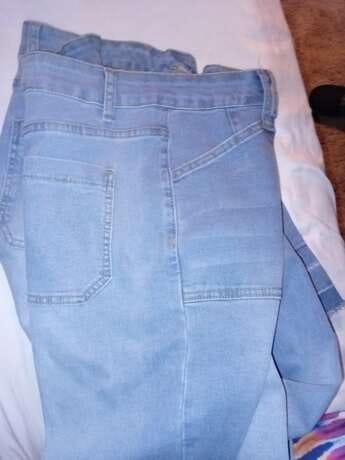 Customer photo review of Women's Wide Leg Denim Jeans