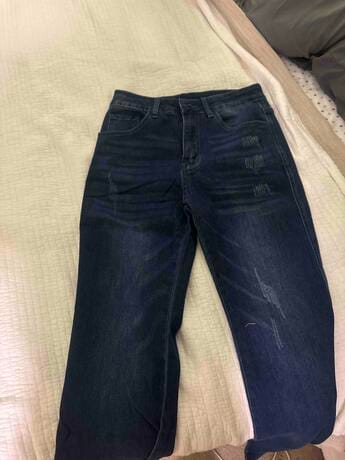 Customer photo review of Women's Wide Leg Denim Jeans