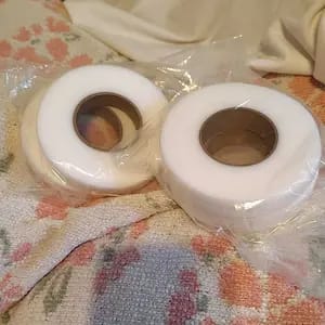 Customer photo review of Adesivo Tessile Senza Cuciture Nastro Termoadesivo Bianco
