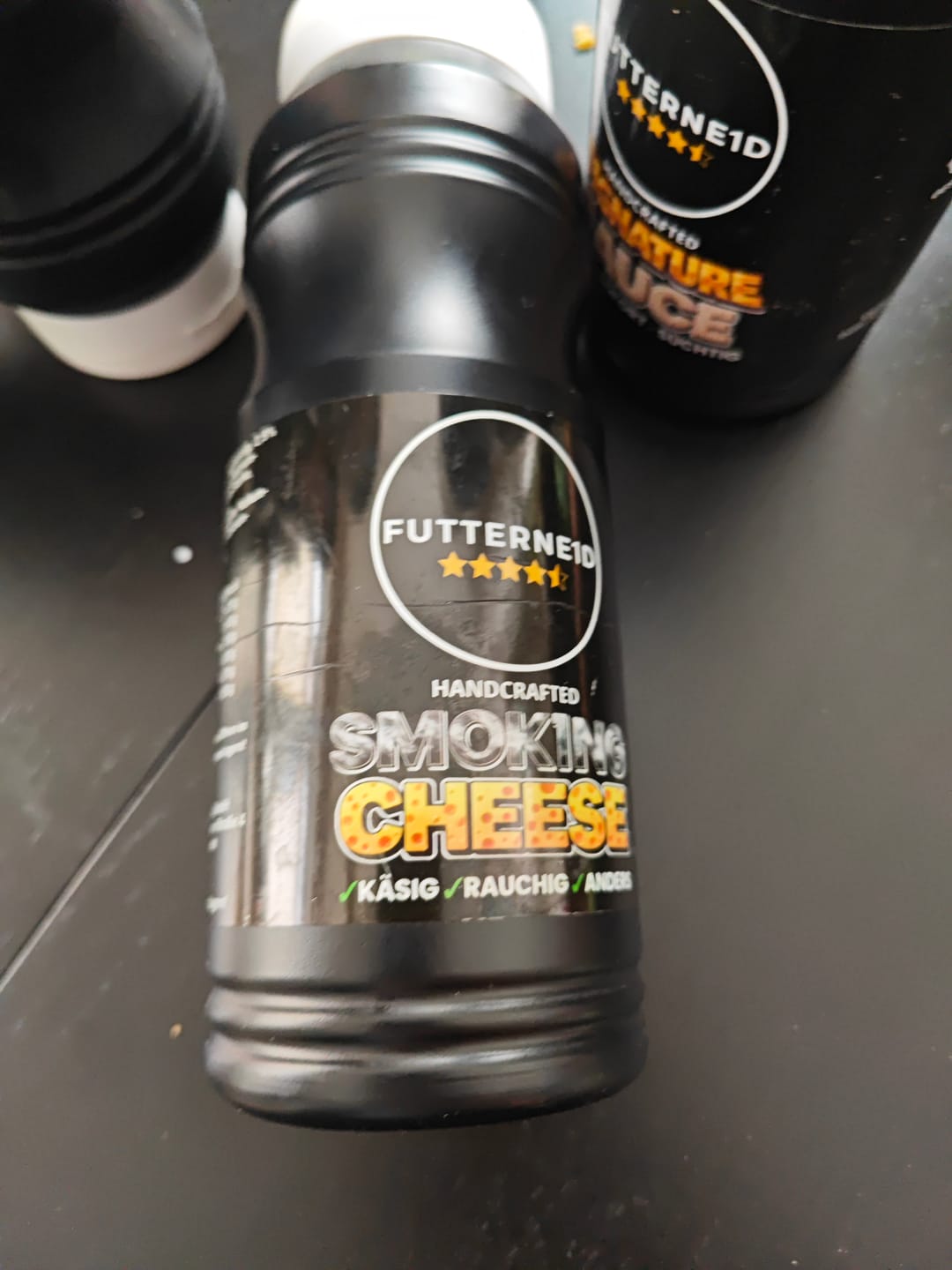 Customer photo review of SMOK1NG CHEESE Sauce 500ml