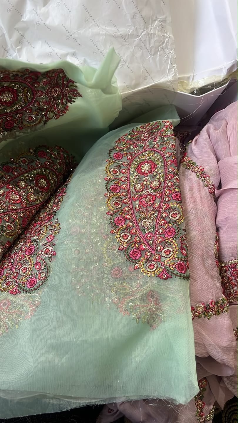 Customer photo review of Rukhsaar