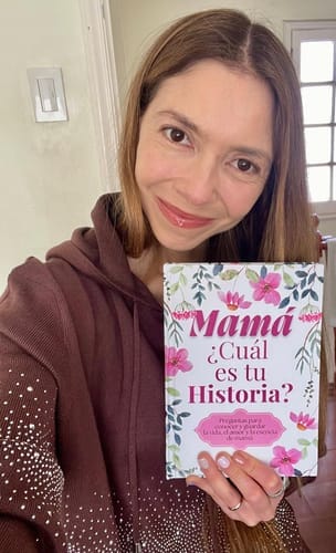 Customer photo review of Papá, Mamá, Abuelo, Abuela — ¿Cuál es tu Historia?
