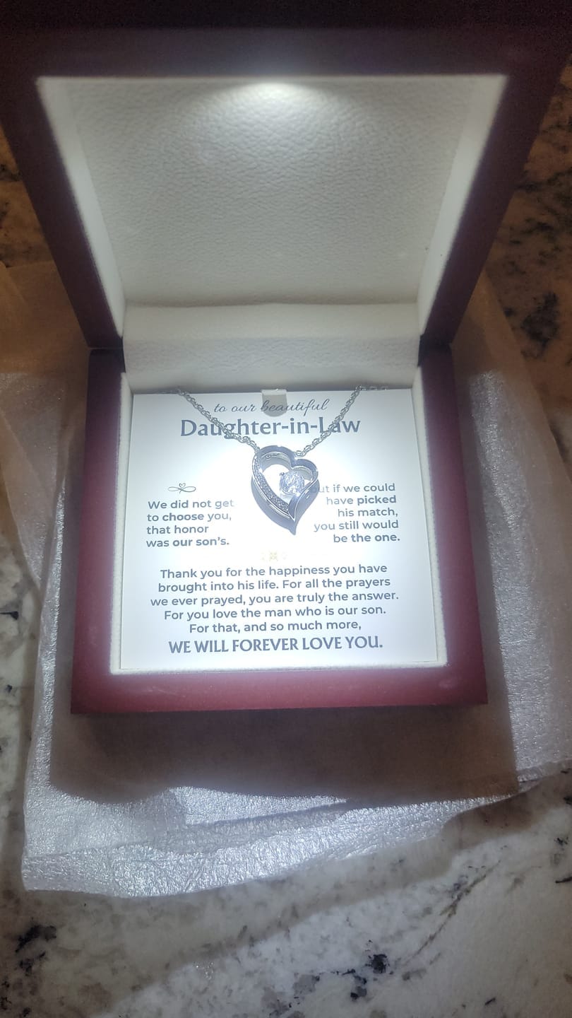 Customer photo review of Beautiful Daughter-in-Law Forever Love Necklace – Gift from His Parents