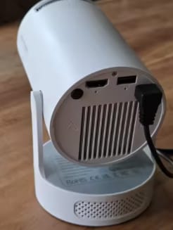 Customer photo review of Book Projector™ – Proyector para Lectura y Entretenimiento