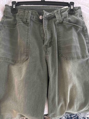 Customer photo review of Women's Wide Leg Denim Jeans