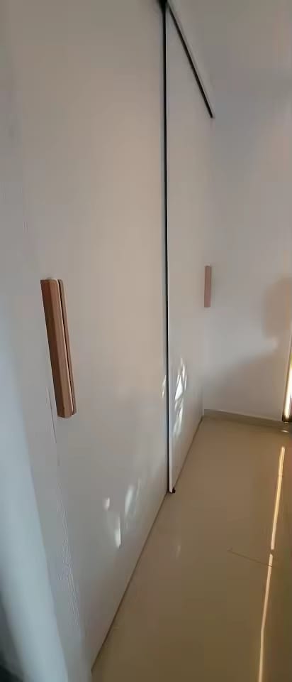Customer photo review of Timber Collapsible Hanger Rail