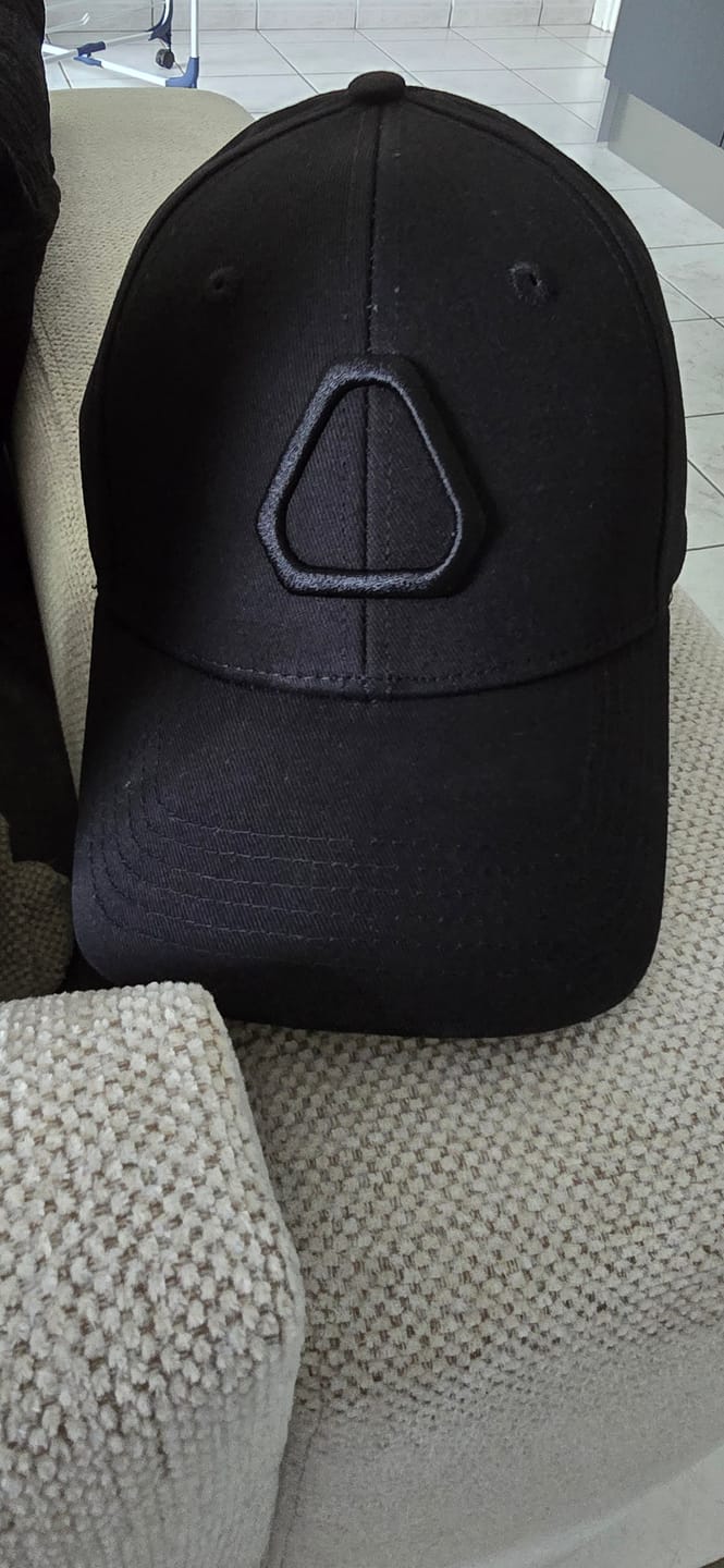 Customer photo review of Black cap Spacefox