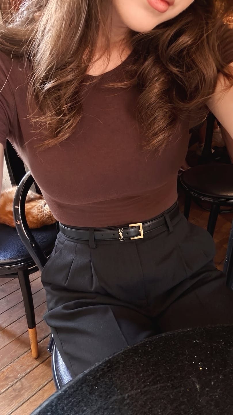 Customer photo review of Yüksek Bel Paça Düğmeli Harem Pantolon