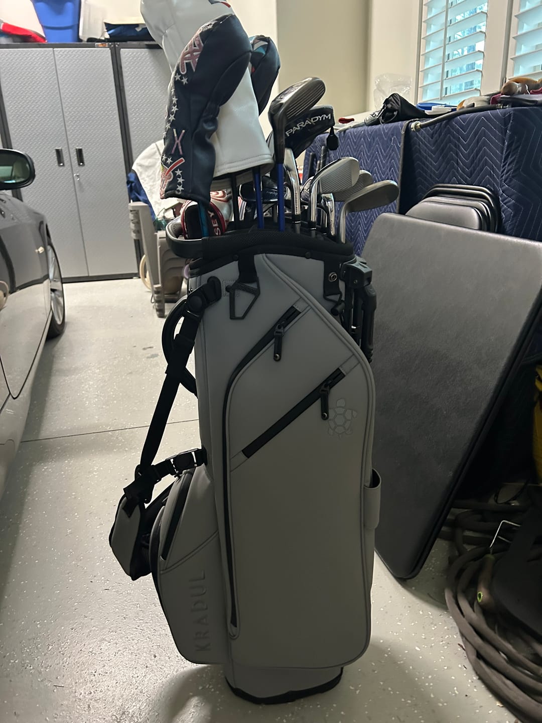 Customer photo review of LUX 9.5" 14-Way Hybrid Stand Bag: Fossil (Gray)