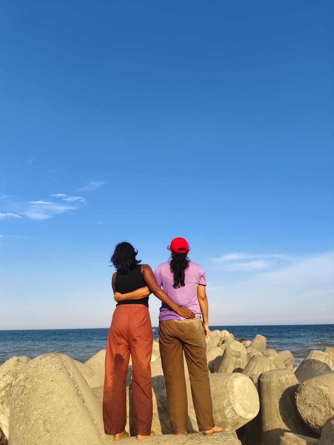 Customer photo review of Women Khakhi Cotton Straight Pant