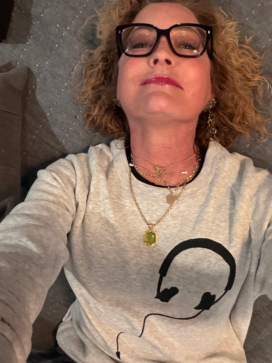 Customer photo review of 'SOUND WAVES' SWEATSHIRT