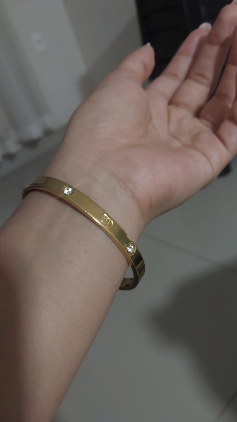 Customer photo review of Bracelete Beout Banhado em Ouro 18k