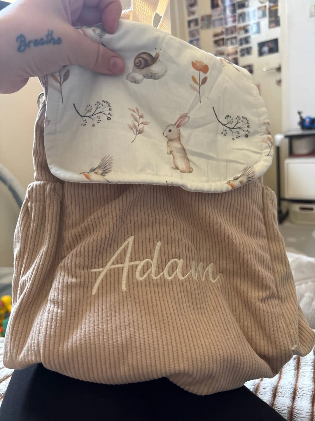 Customer photo review of Mochila Infantário Personalizável com Nome Bordado