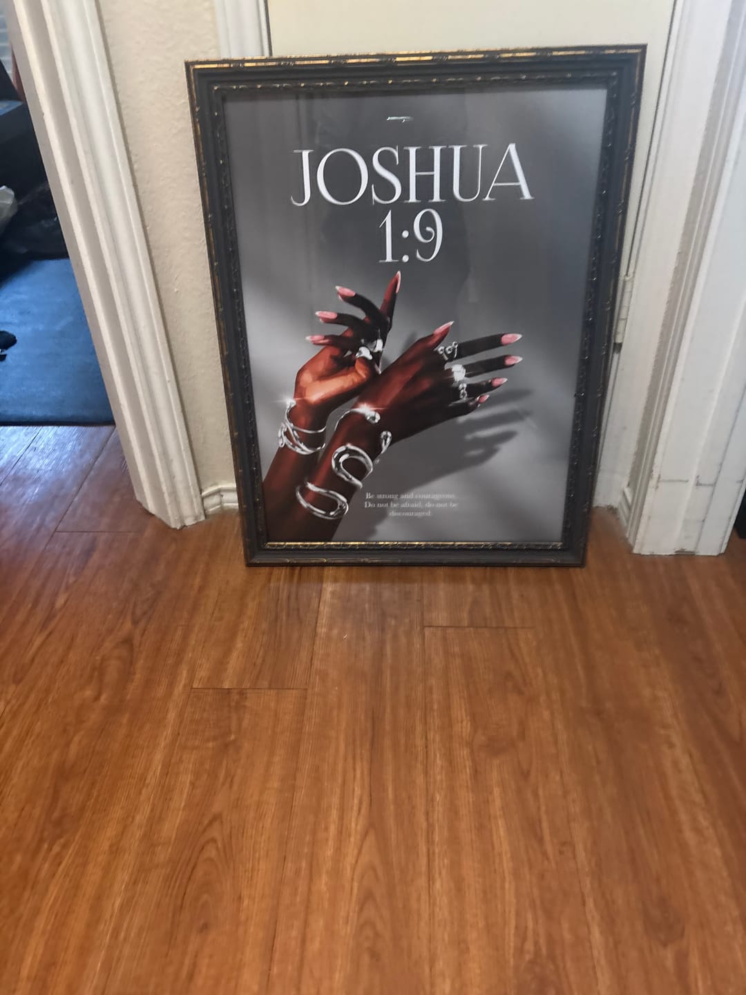 Customer photo review of Joshua 1:9