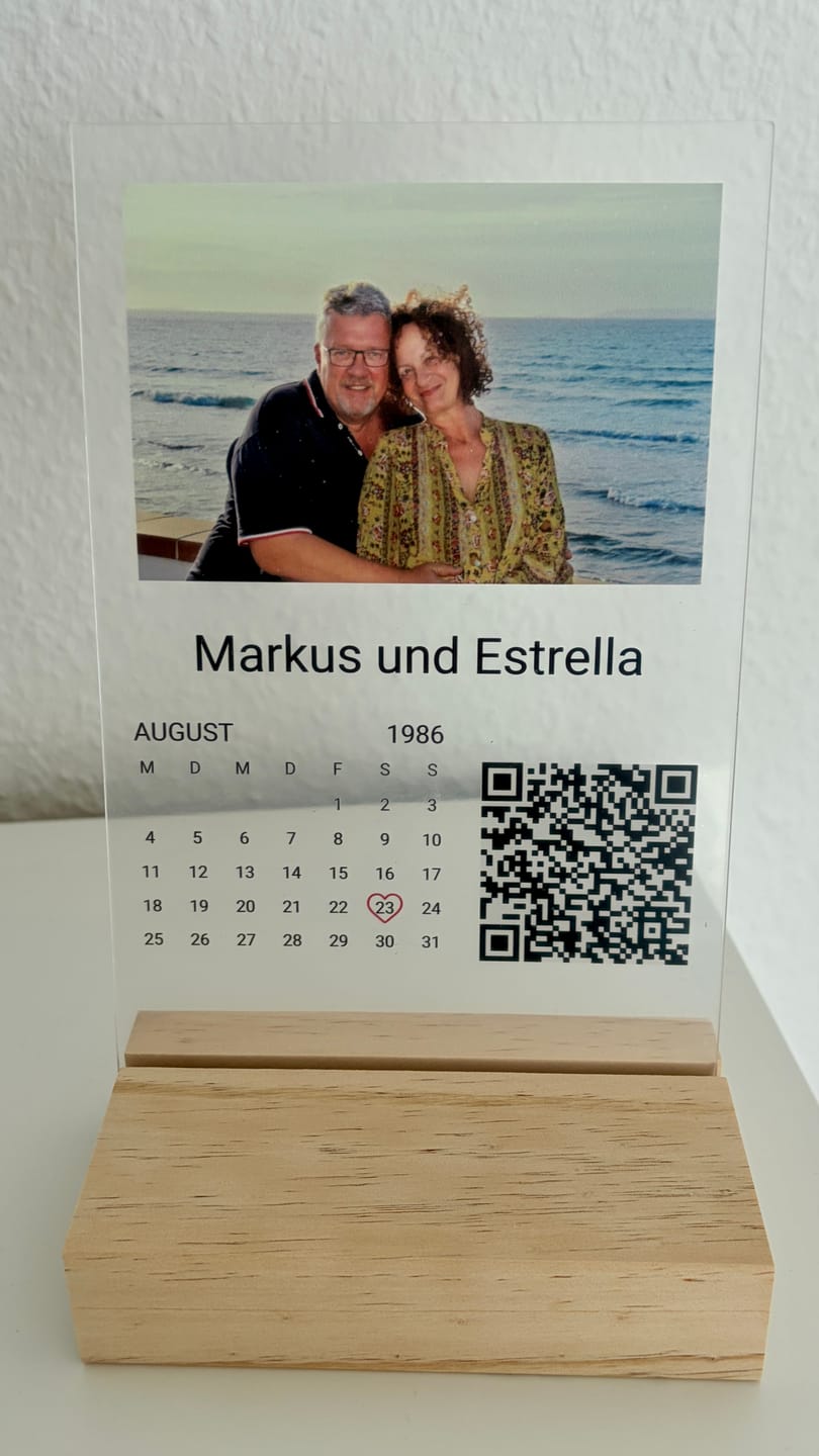 Customer photo review of Acrylglas Tischaufsteller