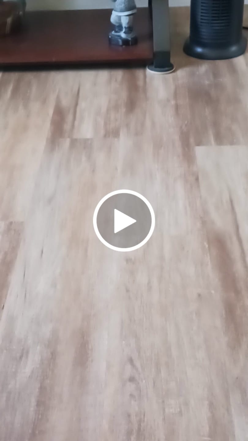Customer video review of Natural Crystal Mermaid With Pixiu Carving