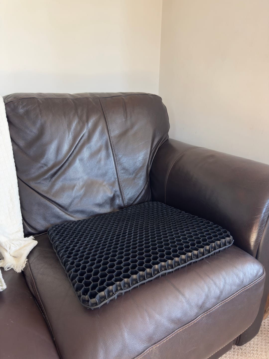 Customer photo review of Advanced Orthopaedic Pressure Relief Cushion – PLUS