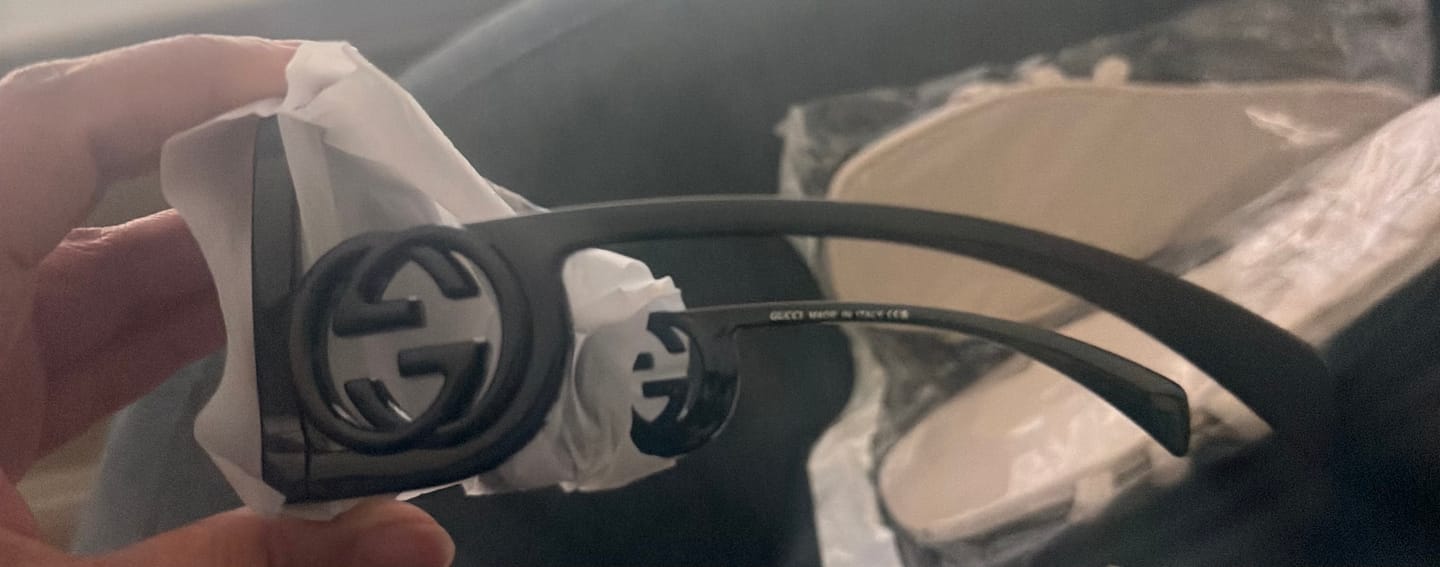 Customer photo review of Gigi Round Sunglasses