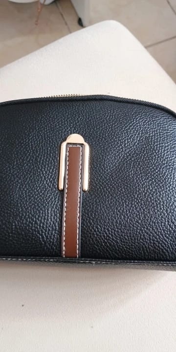 Customer photo review of Charlotte | Women's Leather Crossbody Bag