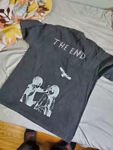 Customer photo review of Shinazugawa Sanemi Demon Slayer Tshirt