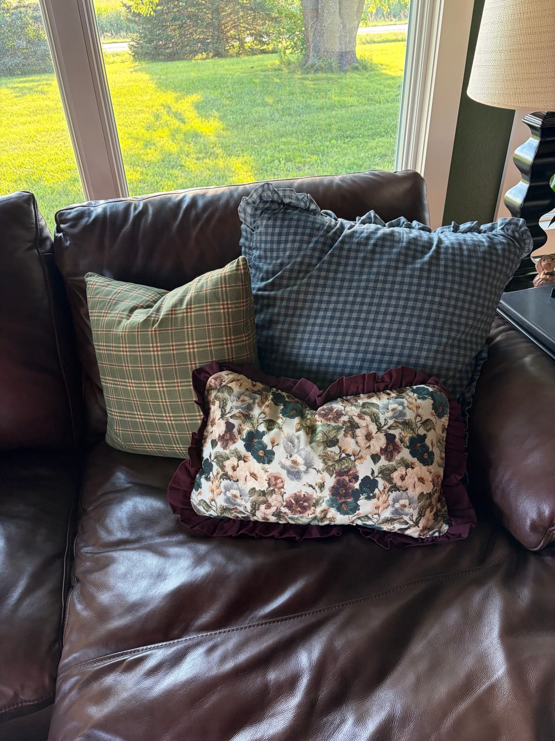 Customer photo review of Premium Faux Down Throw Pillow Inserts