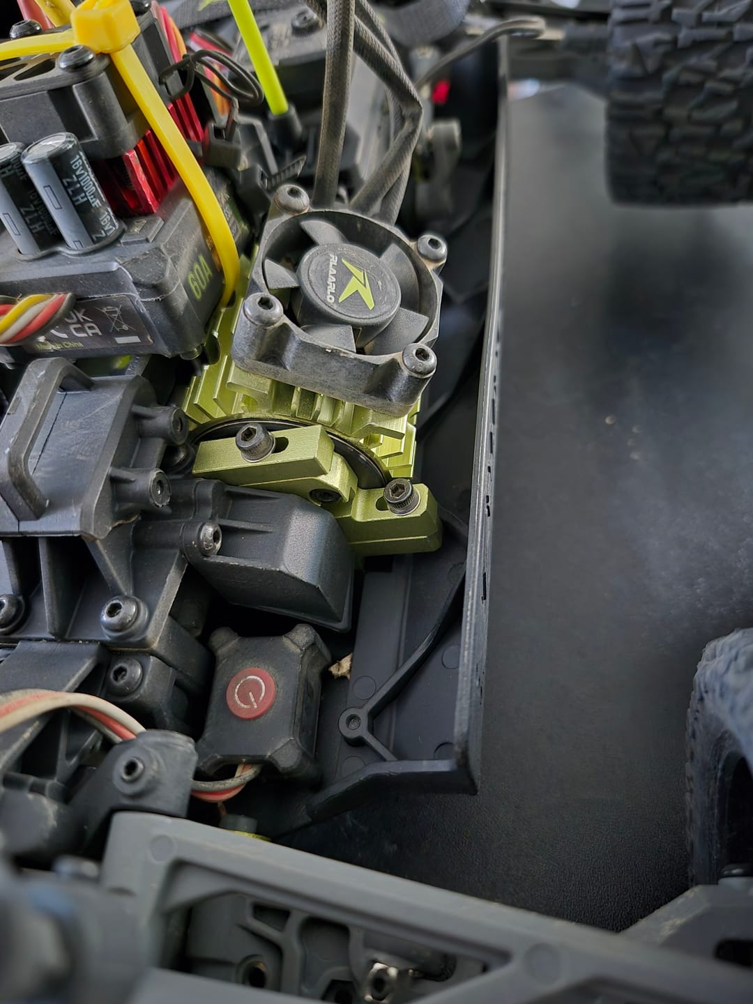 Customer photo review of Adjustable Motor Mount For RZ001 and XTS Rally Cars
