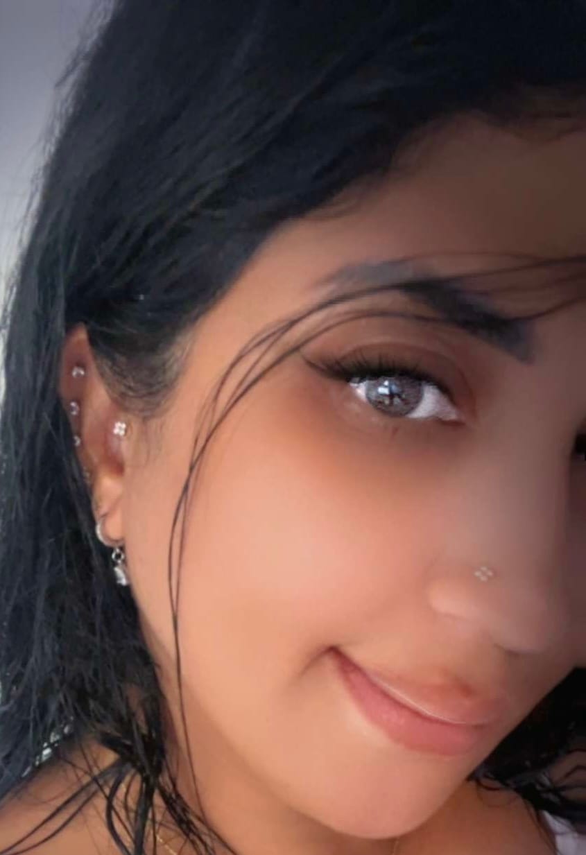 Customer photo review of Piercing Rosa