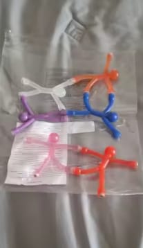 Customer photo review of Figuras Magnéticas Conectables