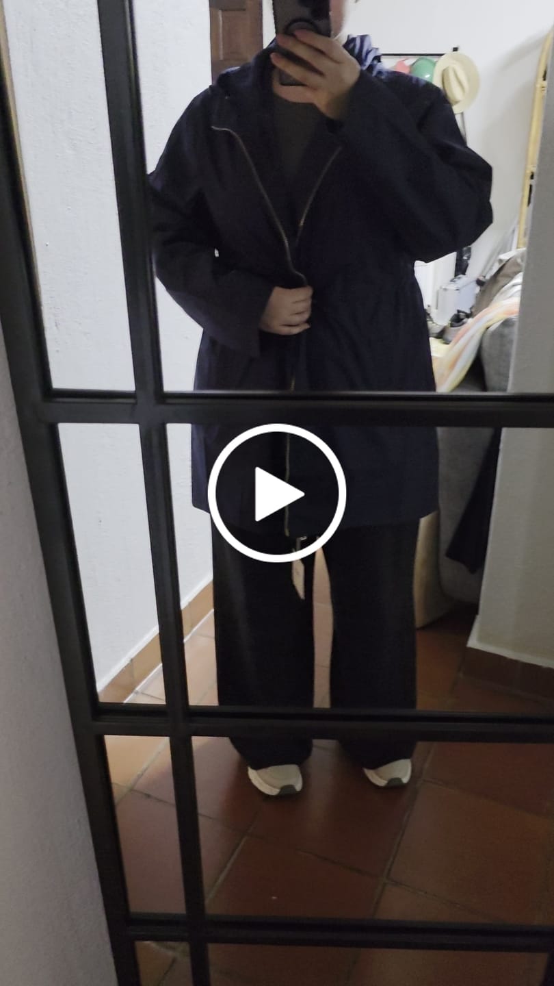 Customer video review of The Oxford Blue