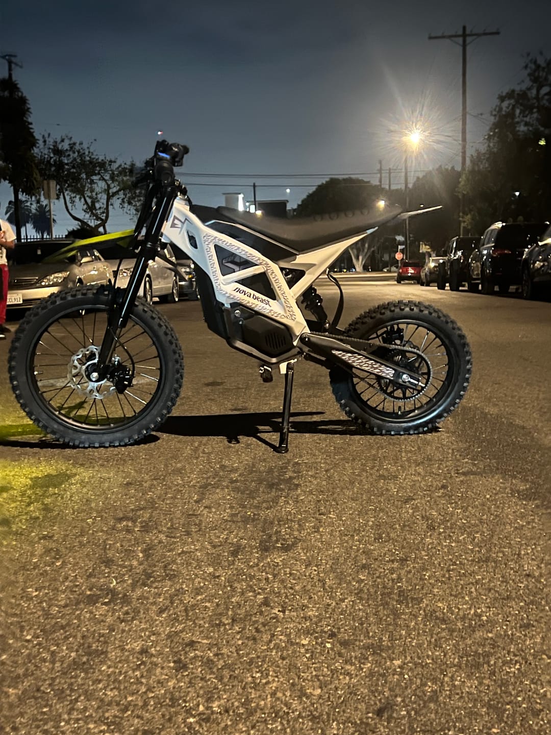 Customer photo review of Eskute® NOVA Beast 5500W Electric Dirt Bike