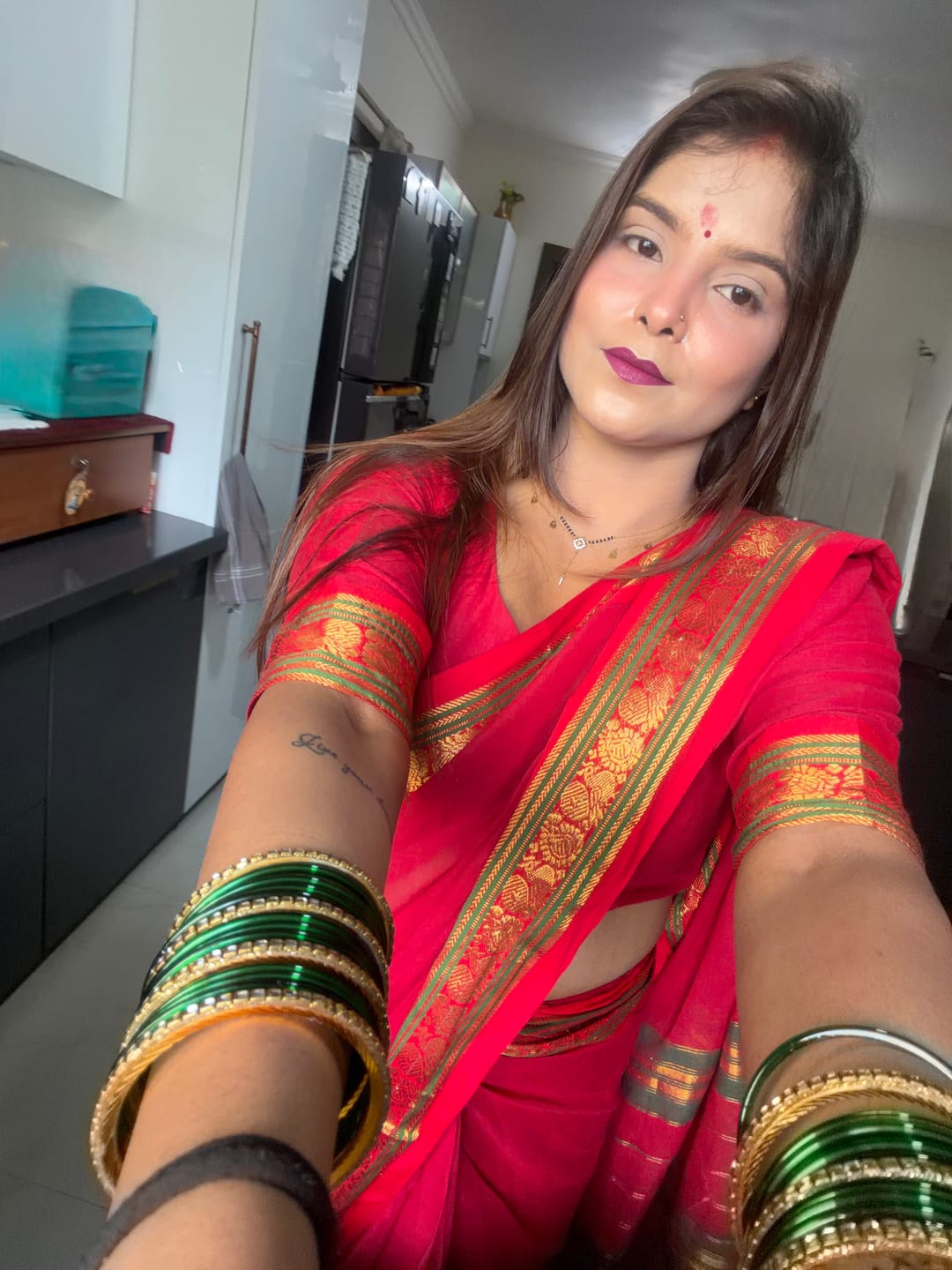 Customer photo review of Gaurangi ~ Handloom Cotton Silk Saree with  Gold Silver Border in Exclusive Maroon with Vine Pallu
