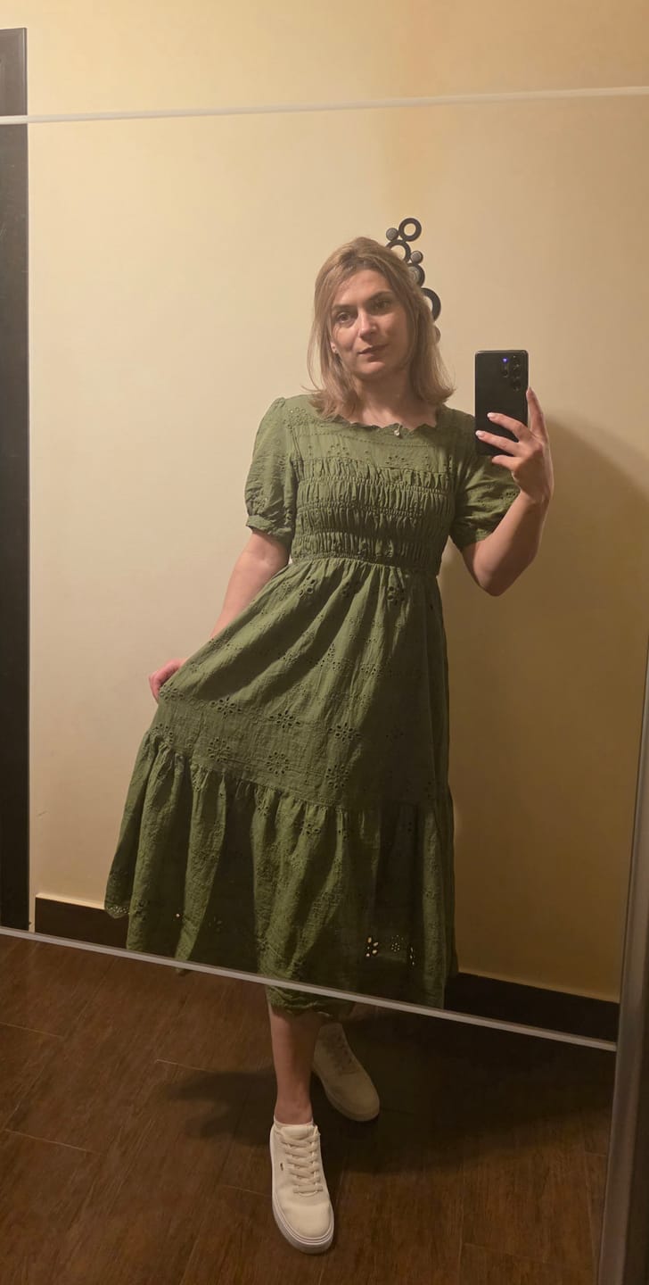 Customer photo review of Rochie brodata Embrys cu maneci scurte