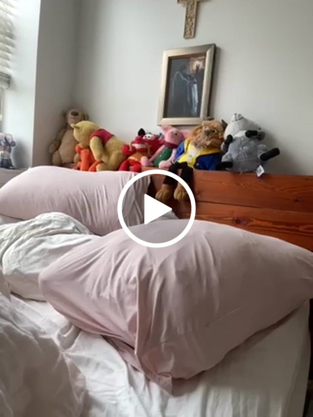 Customer video review of Puff Pillow