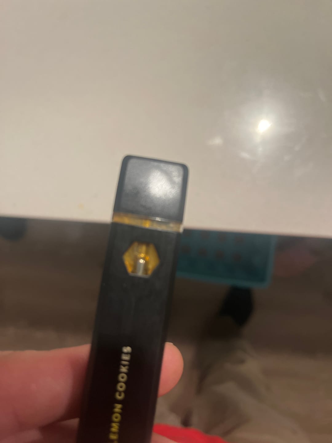 Customer photo review of Lemon Cookies Hybrid THC Vape Pen