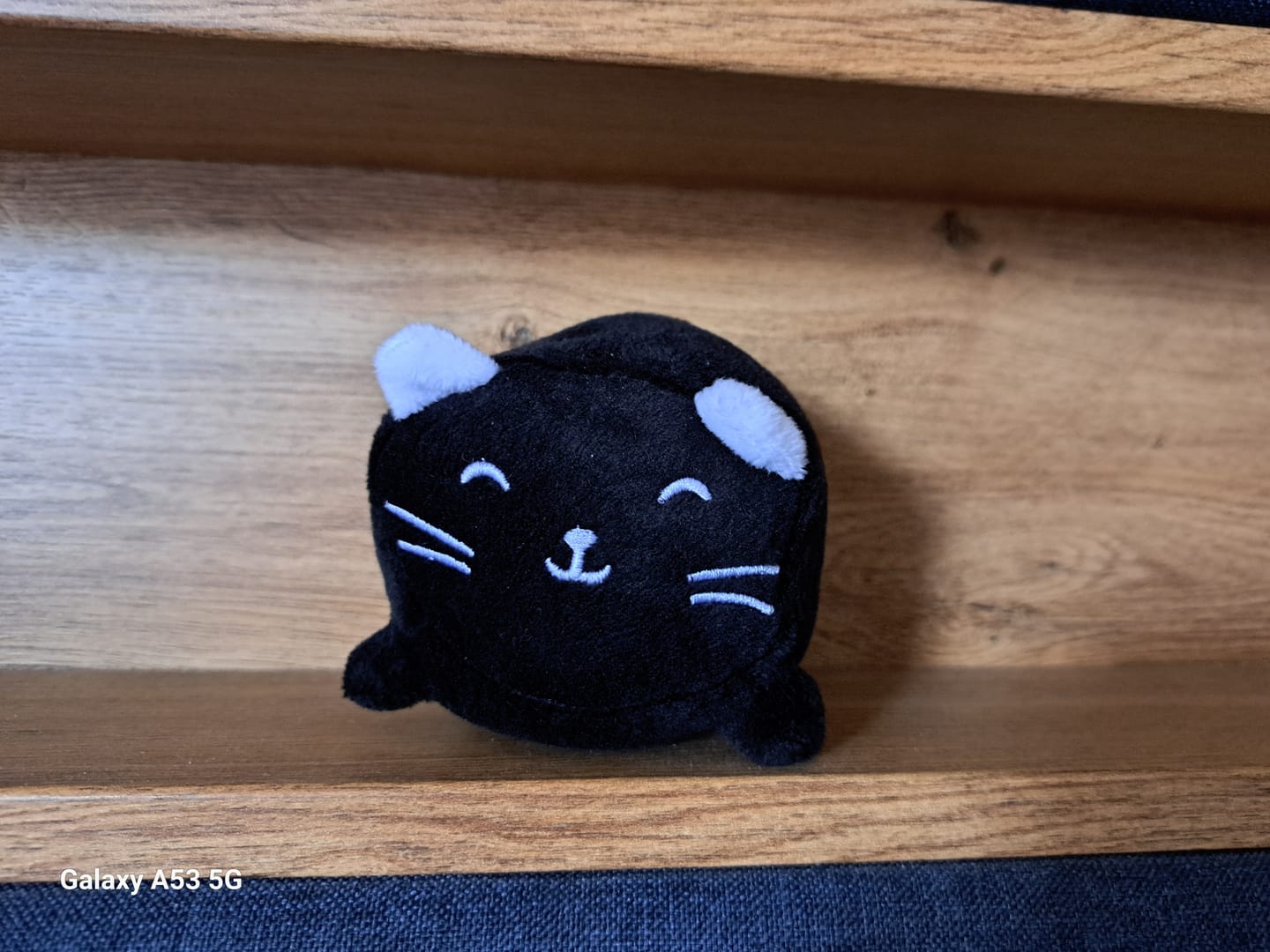 Customer photo review of Luna – Schwarze Katze als Stressball und Bildschirmreiniger