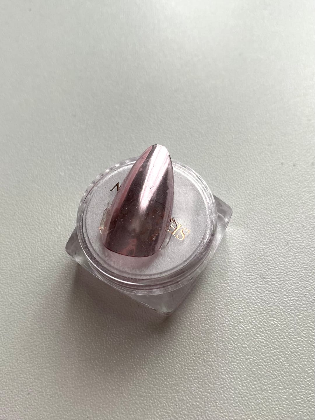 Customer photo review of Leafgel Noble Mirror Powder