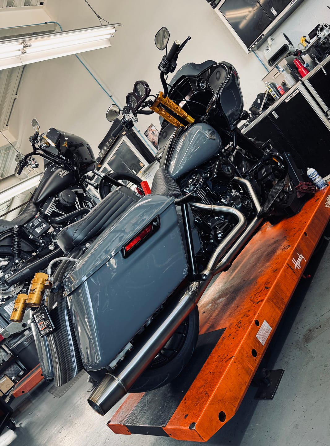 Customer photo review of Intimidator Exhaust  |  2017-2026 Harley M8 Bagger / Touring / CVO Models