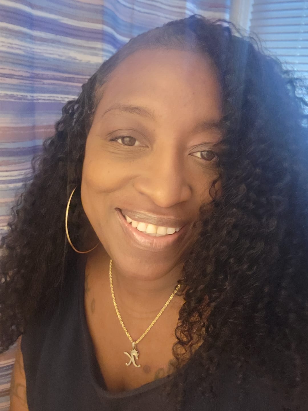 Customer photo review of Ywigs Burmese Water Curly Human Crochet Hair