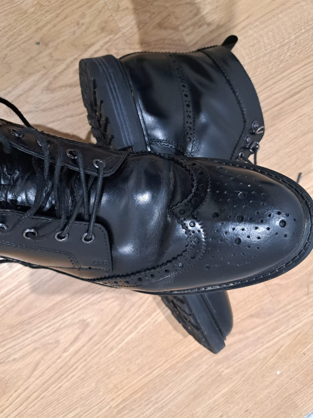 Customer photo review of Porter Waxy Toe Cap Boots Black