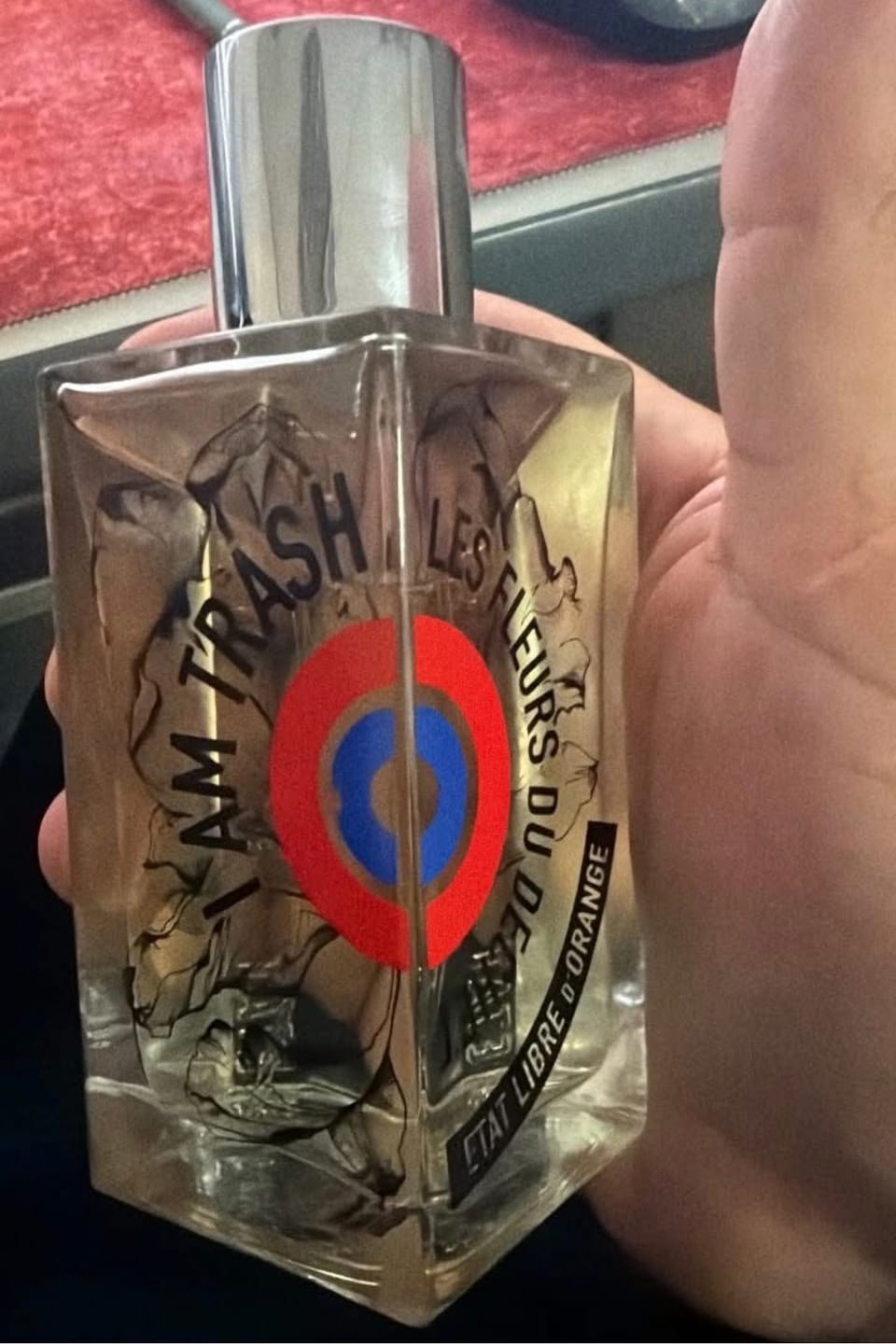 Customer photo review of I Am Trash - Les Fleurs du Dechet